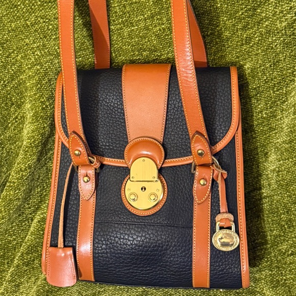 Dooney & Bourke Handbags - Dooney and Bourke R207 Lockhart Shopper